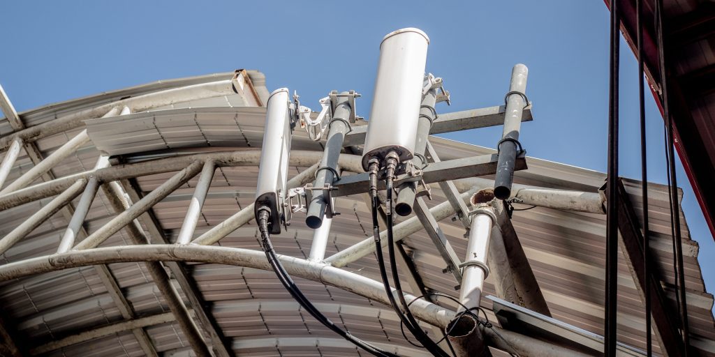 Distributed Antenna Systems (DAS)